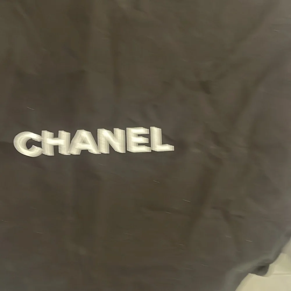 Chanel Grande Tote bag- black with silver hardware - Picture 10 of 12
